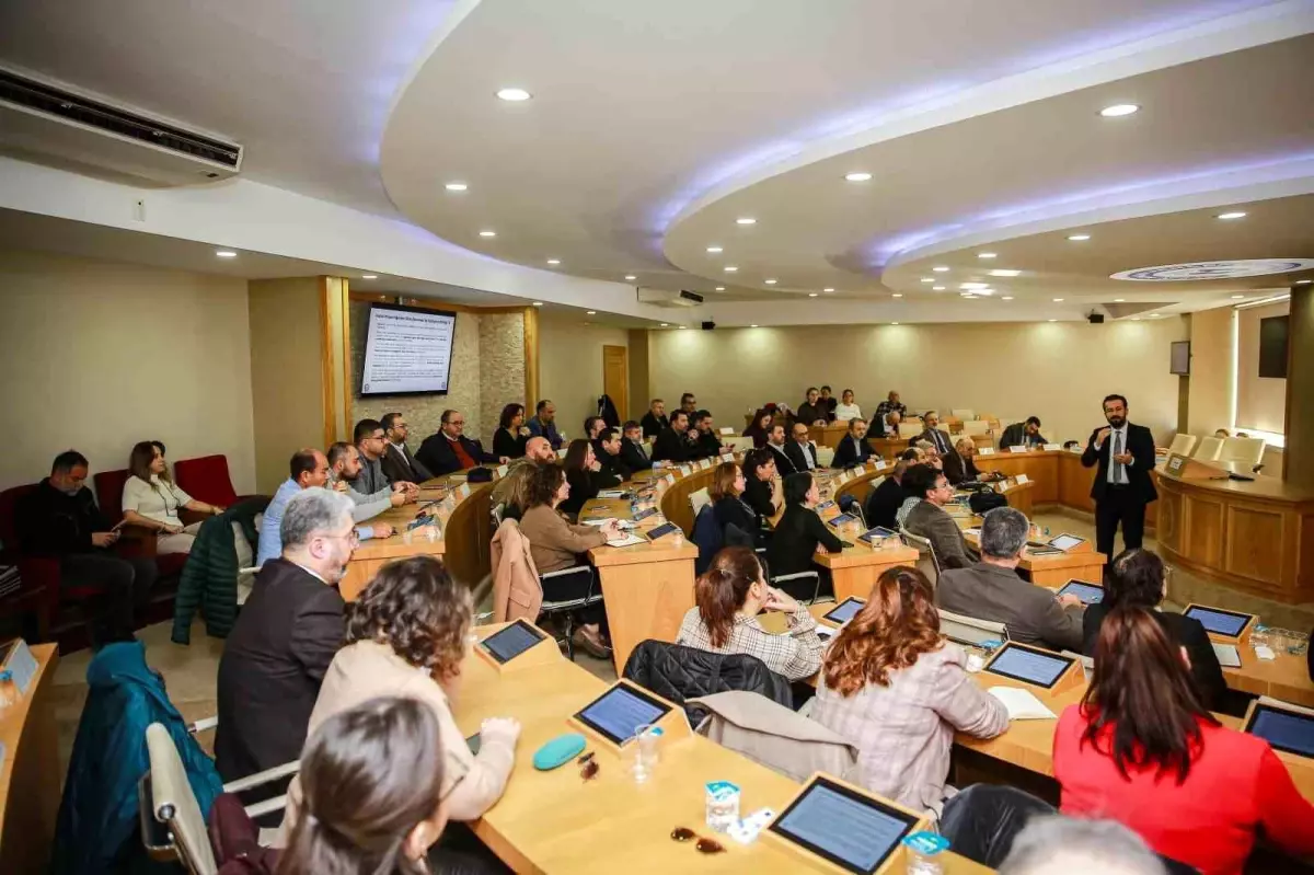 ADÜ'de hizmet içi eğitim programları düzenlendi