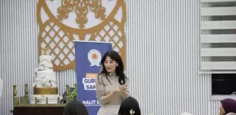 Eğitimci yazar Saniye Bencik Kangal, Kavak'ta ebeveynlerle buluştu