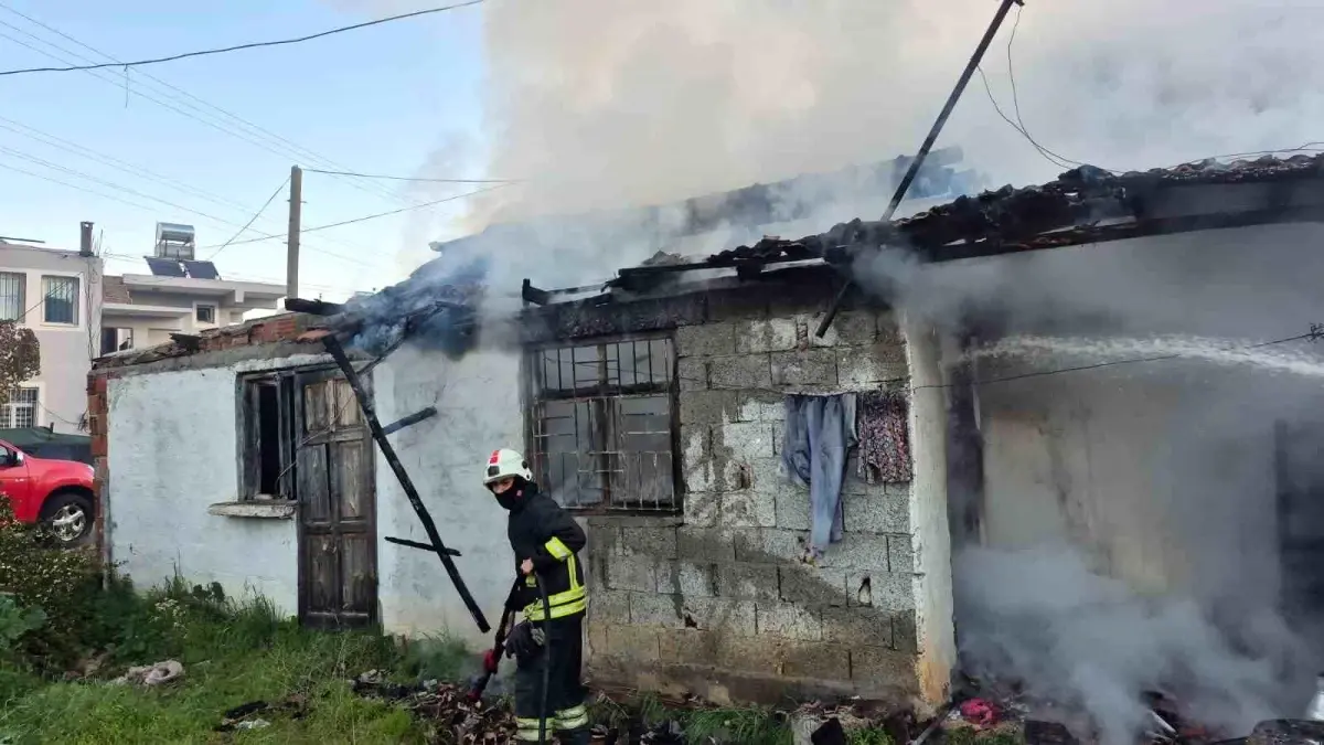 Fethiye'de ev yangını: 1 yaralı