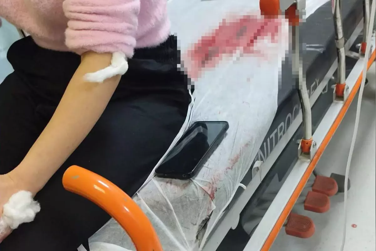 Görümce dehşeti! Eski yengesini akaryakıt istasyonunda bıçakladı