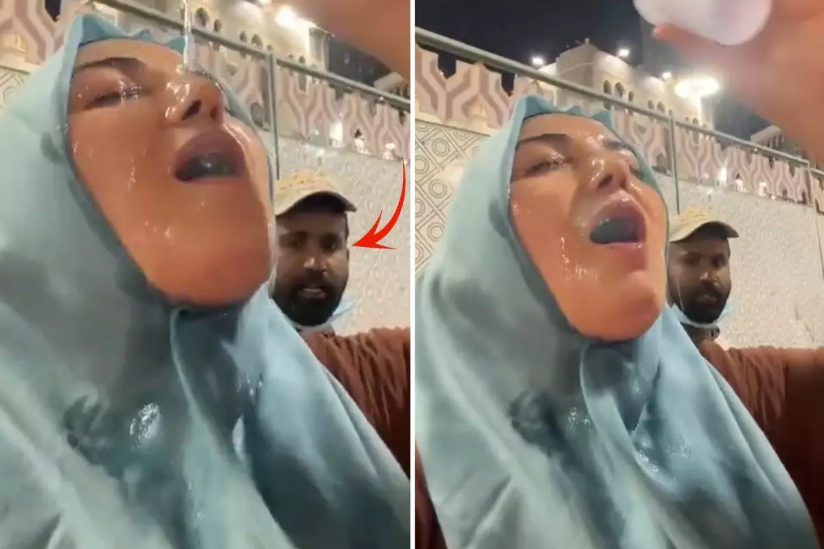 Görüntü umreden! Arkadaki adamın bakışları her şeyi özetliyor