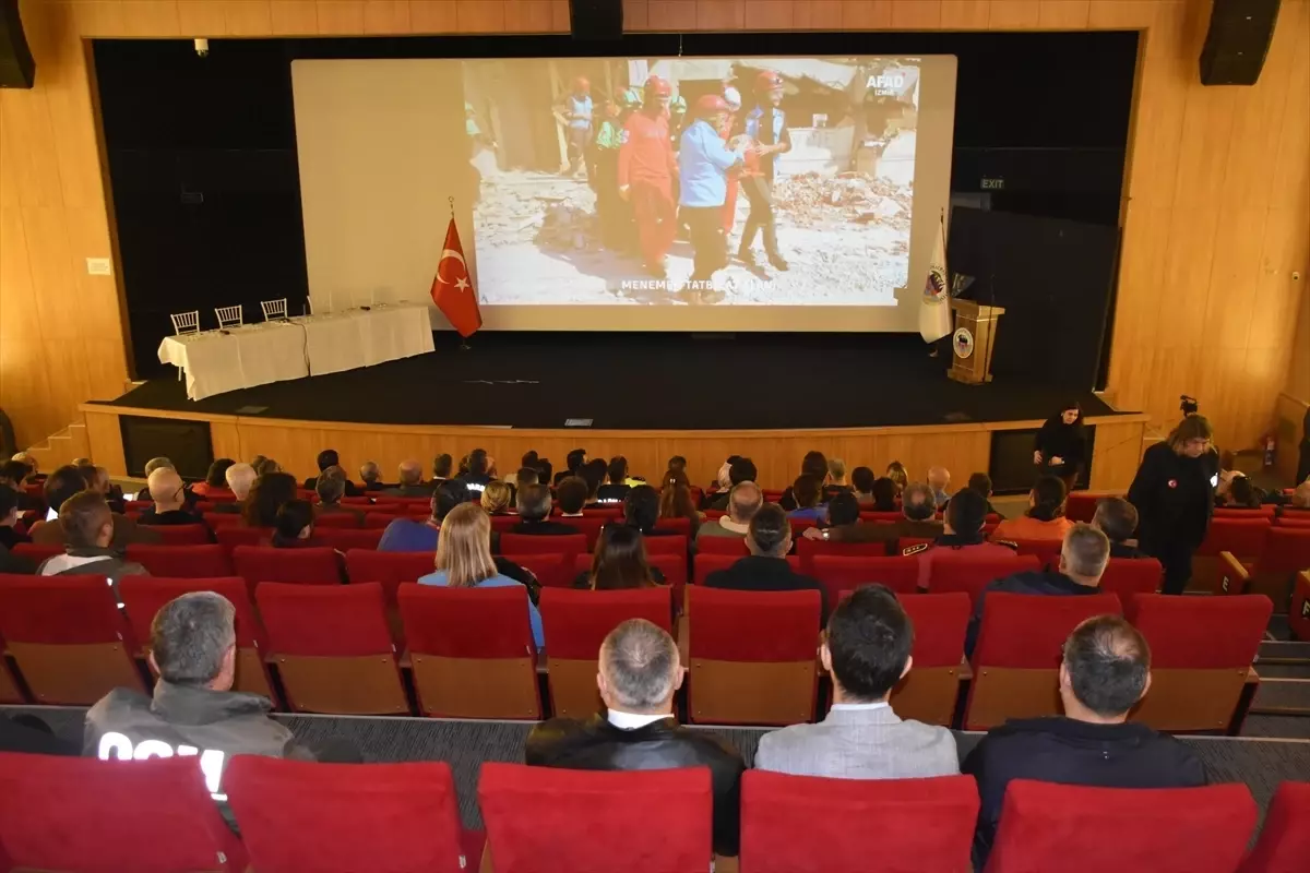 Kemalpaşa'da Afet Müdahale Planı toplantısı yapıldı