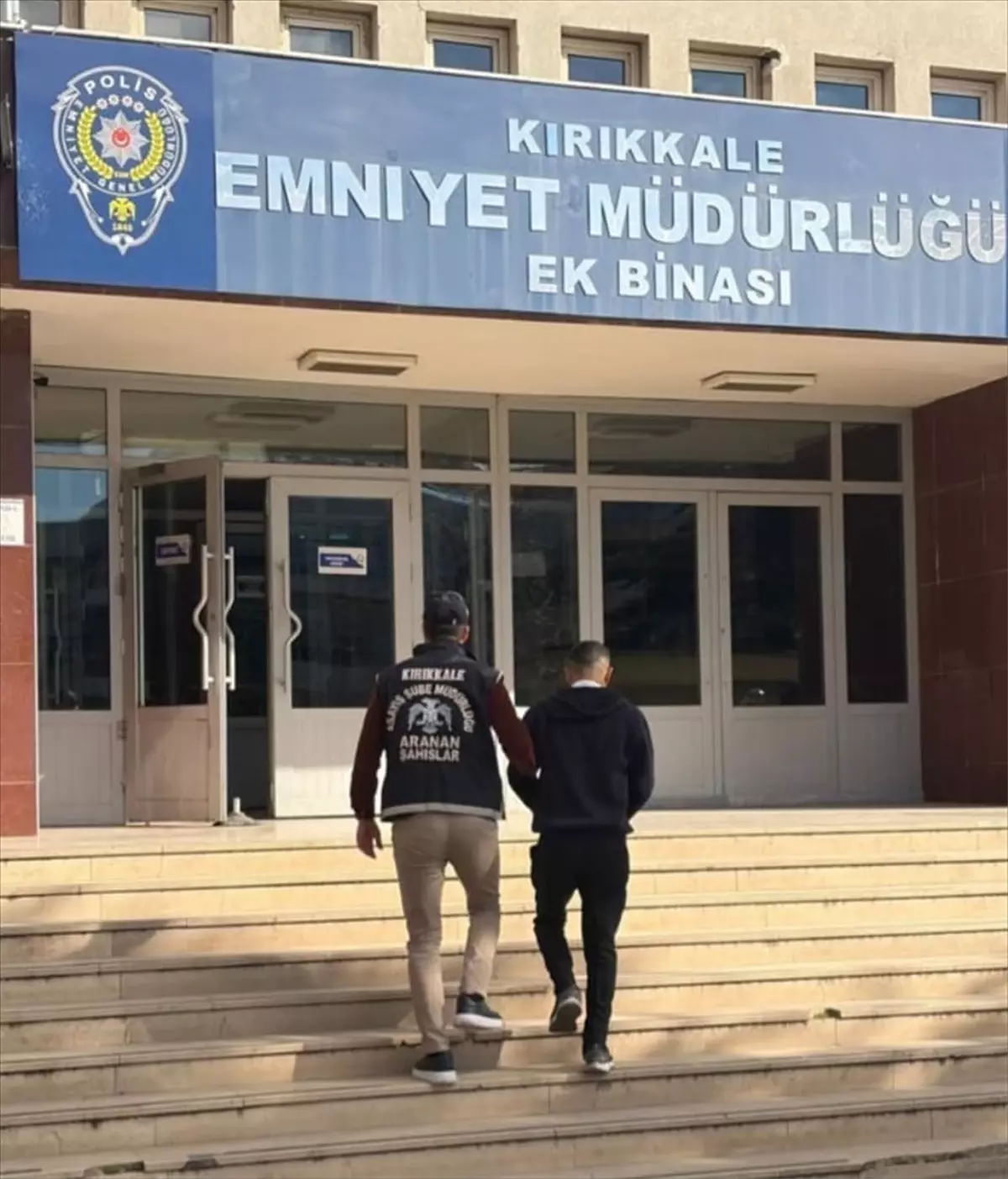 Kırıkkale'de firari 3 hükümlü yakalandı