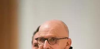 Lafarge'ın yargılandığı 'tarihi' davada karar 13 Nisan 2026'da açıklanacak