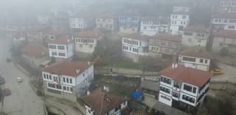 Safranbolu'nun tarihi yapıları sisle kaplandı