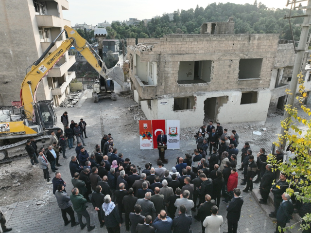 Şanlıurfa'da Büyükşehir Belediyesi Yeşil Dönüşüm Projesi'ni başlattı! 250 bağımsız birim kamulaştırıldı 11 sanliurfa da buyuksehir belediyesi yesil donusum 19372892 6600 m