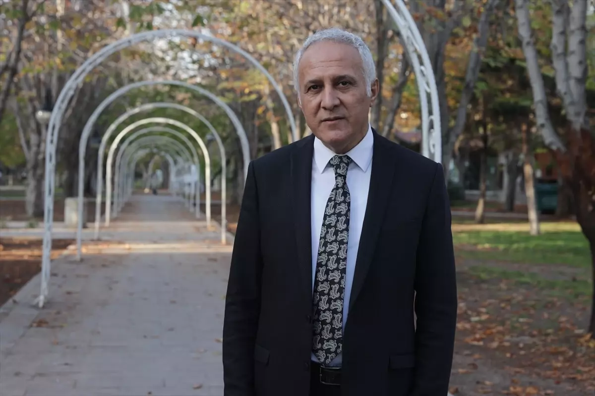 Tüketiciler Birliği 'bilinçli tüketici dersi' için her türlü desteğe hazır