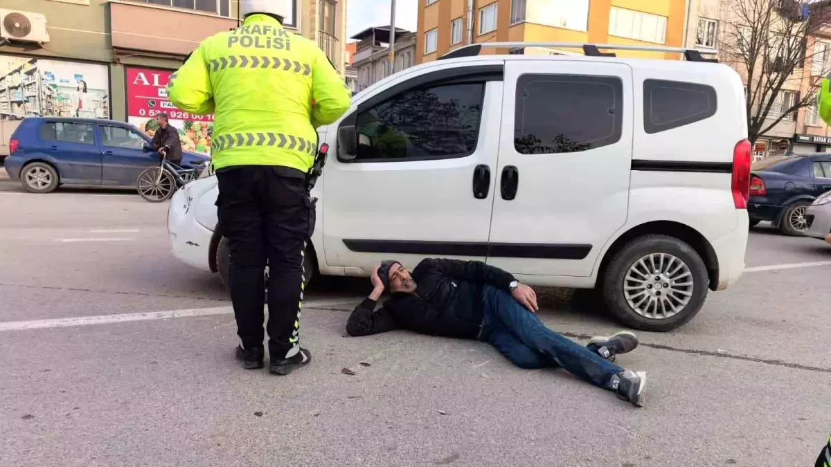 5 dakikada önce taburcu oldu kazada yaralandı