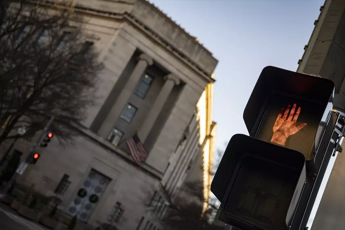 ABD Adalet Bakanlığı, Epstein dosyalarının bir kısmını yayımlamaya başladı