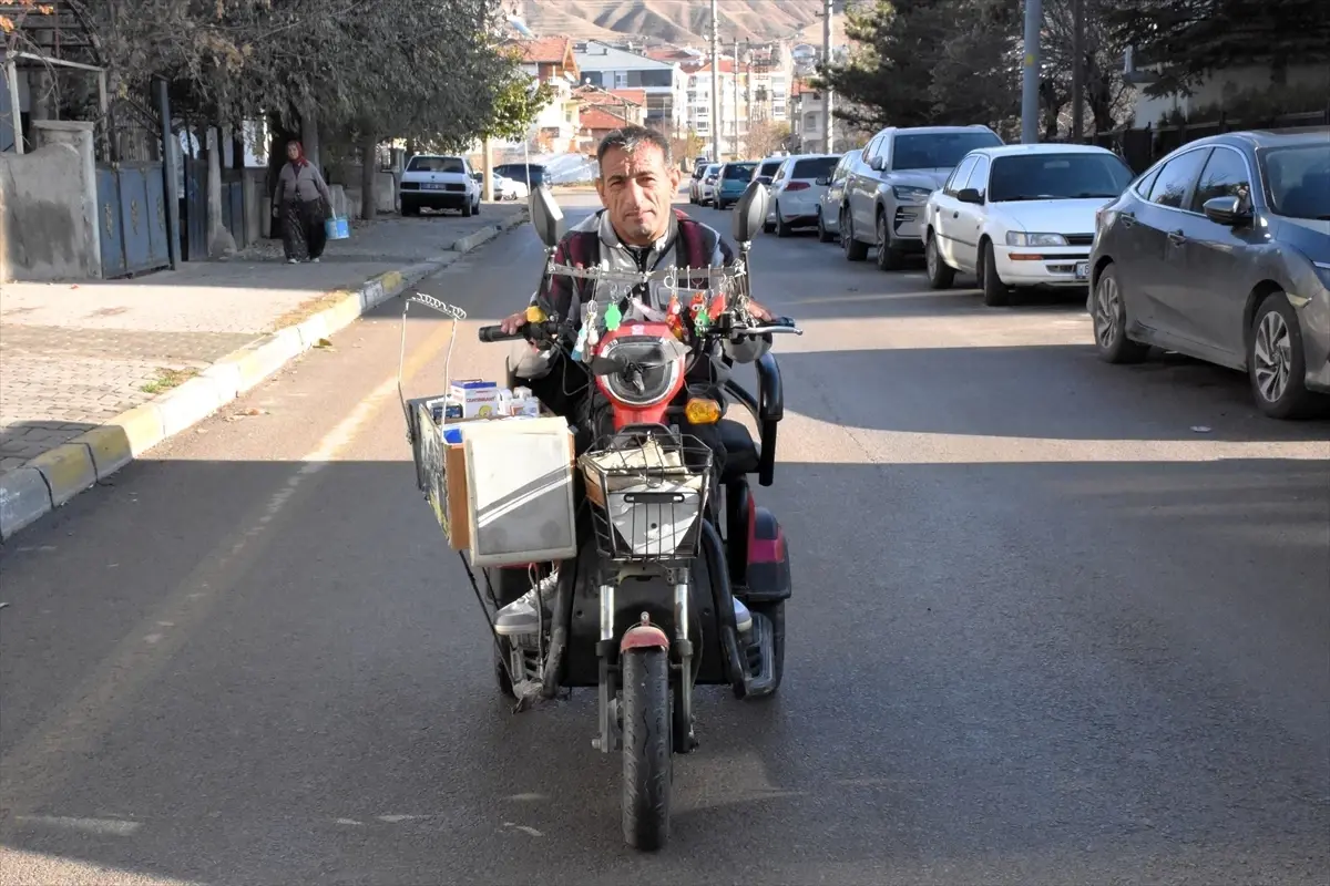 Bedensel engelli Cumali istedi, valinin talimatıyla sadece onun için okuma yazma kursu açıldı