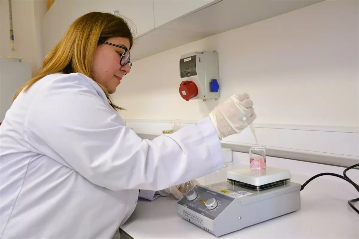 Bilecik'te yetiştirilen nardan parfüm ve kolonya üretildi