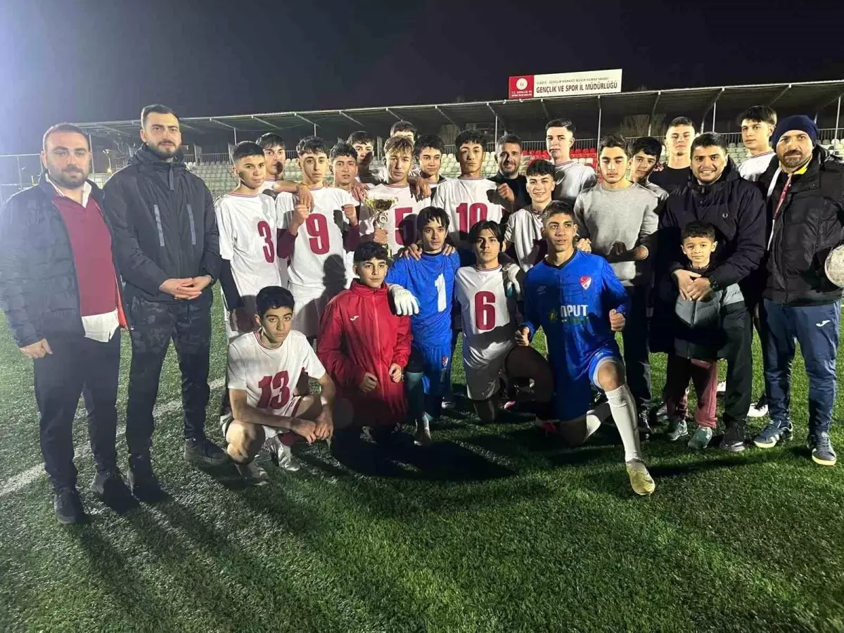 Elazığspor U16 Ligi'nde şampiyon oldu