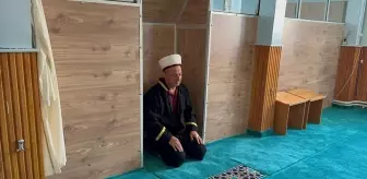 Isparta'da 35 yıldır aynı camide görev yapan imam gönüllere dokunuyor