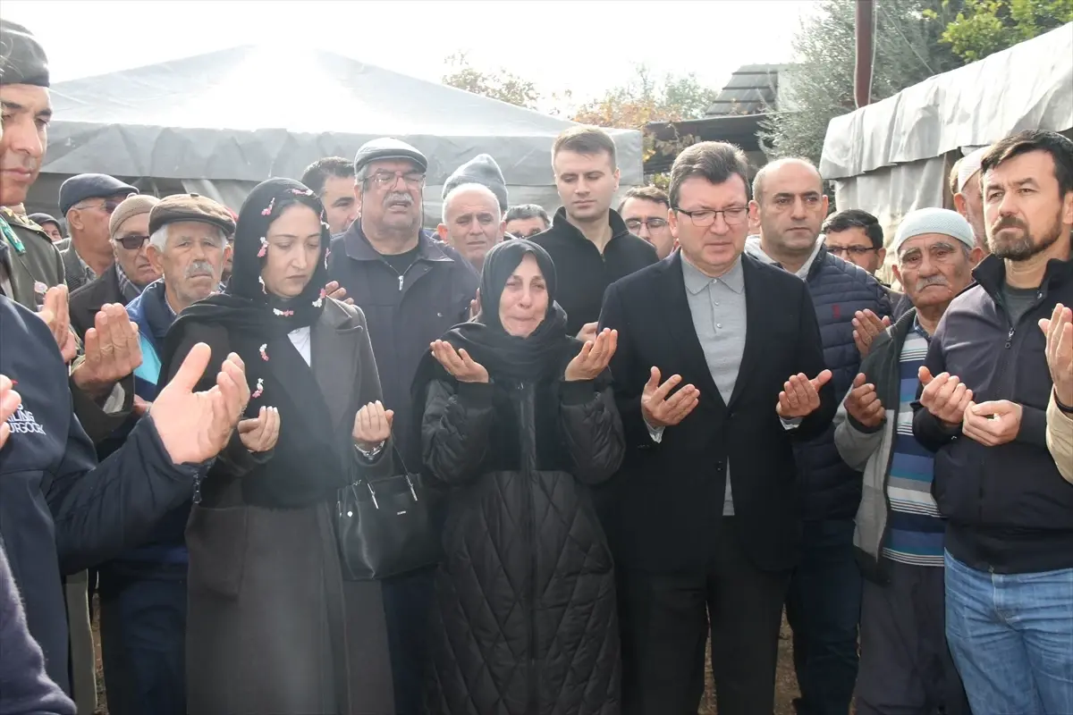 Kanser hastası yedek subay Serik'te hayatını kaybetti