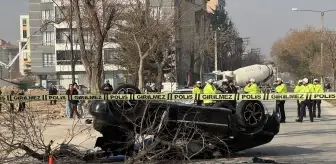 Konya'da devrilen otomobildeki 1 kişi hayatını kaybetti