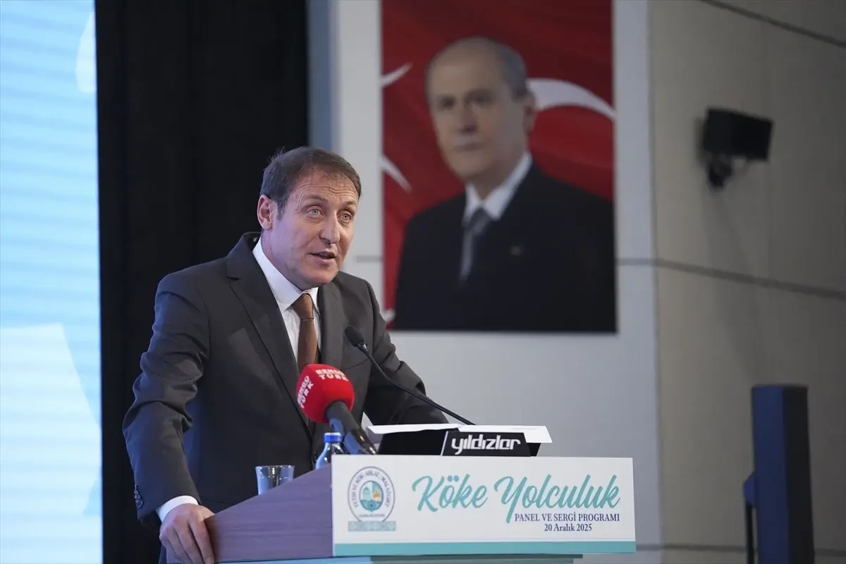 MHP'de 'Köke Yolculuk Paneli' düzenlendi