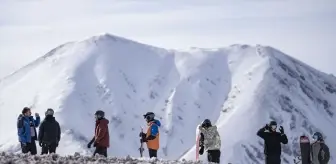 Palandöken, Türkiye'nin her tarafından kayakseverleri ağırlıyor