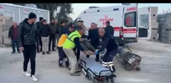 Samandağ'da motosikletin yayaya çarptığı kazada 2 kişi yaralandı