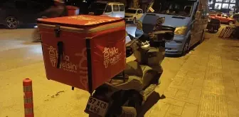 Sinop'ta otomobille çarpışan motosikletteki 2 kişi yaralandı