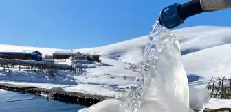Amasya'nın yüksek kesimlerinde kar yağışı etkili oluyor