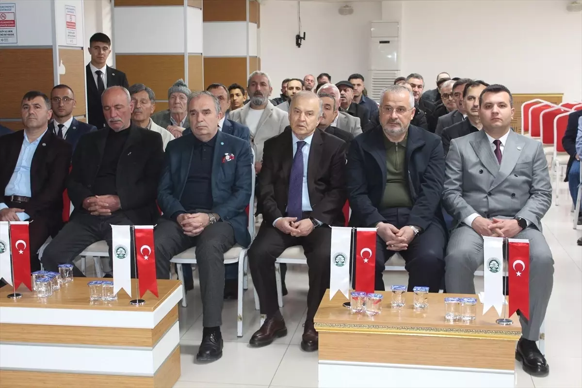 Bafra Müstecep Mahallesi Derneği'nde Orhan Şener yeniden başkan seçildi