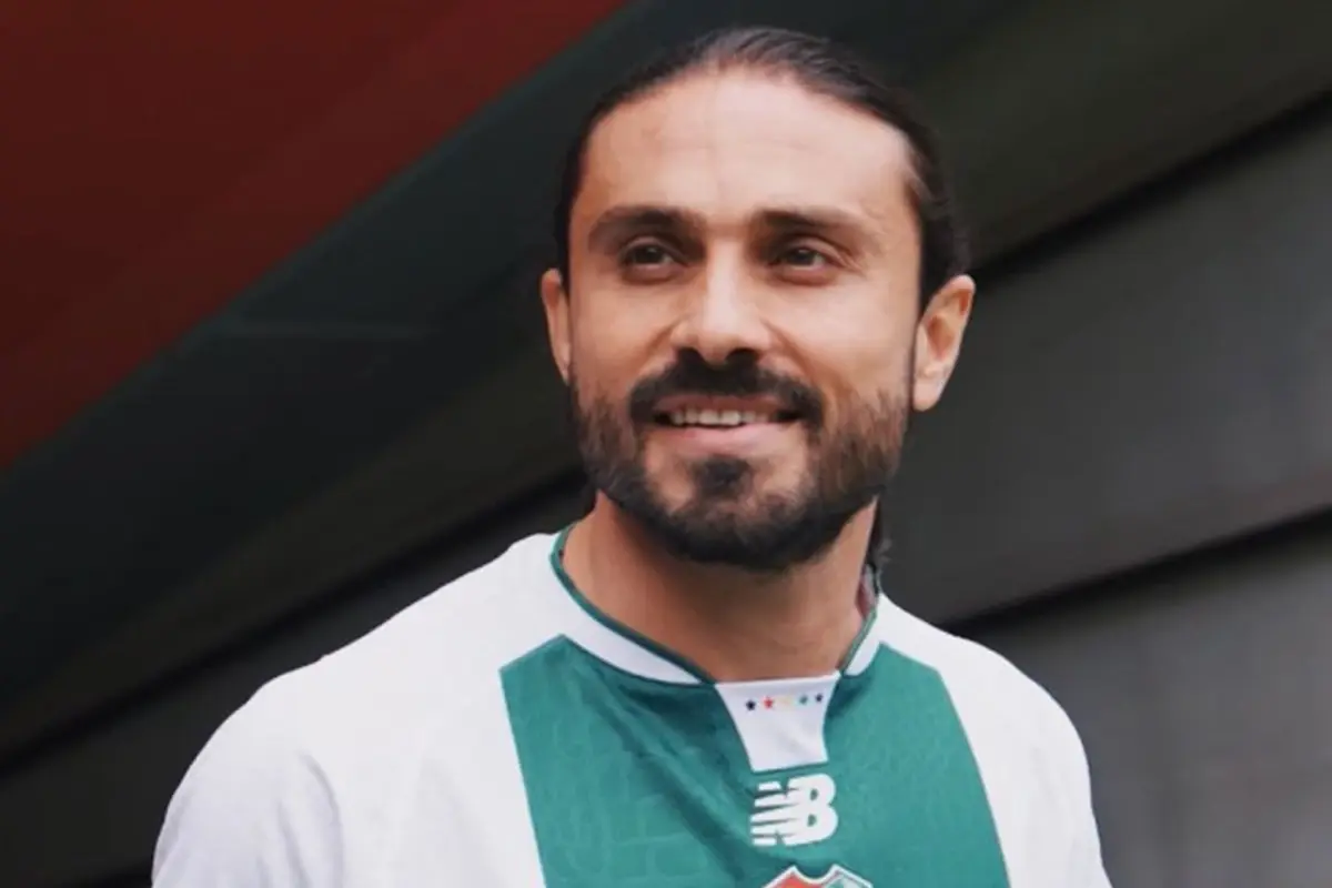 Bursaspor'dan dikkat çeken transfer! Halil Akbunar imzayı attı