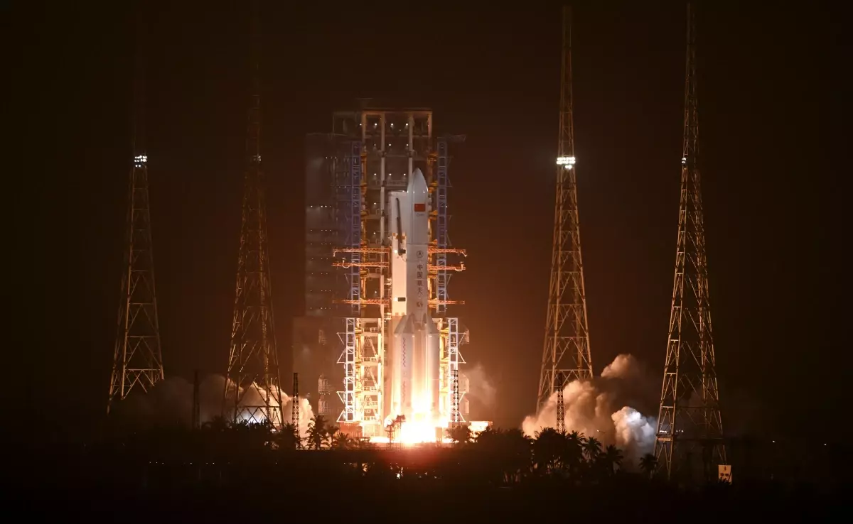 Çin Yeni İletişim Teknolojisi Test Uydusunu Uzaya Gönderdi