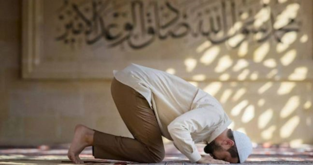 Recep ayında hangi namazlar nasıl kılınır? 20 rekatlık Recep ayı namazı ne zaman kılınır, nasıl kılınır, nasıl niyet edilir?