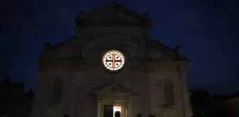 Suriye'nin İdlib ilinde 14 yıl sonra Noel ışıklandırması yapıldı