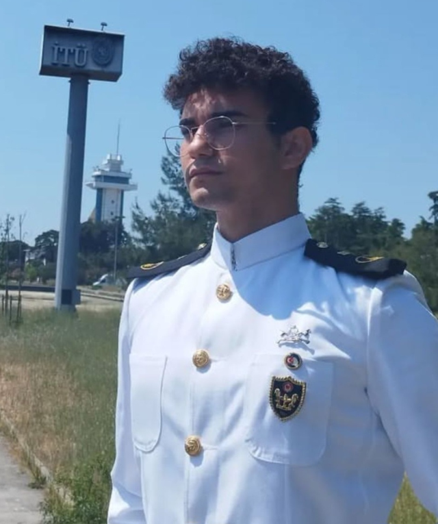 Turkish captain arrested in Abu Dhabi: Lost 25 kilos due to hunger, being held in a cold environment