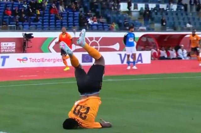 90 1 de gol atti sevincinde boynunu kiriyordu 19381363 2664 m