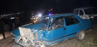 Amasya'da iki otomobilin çarpıştığı kazada 6 kişi yaralandı