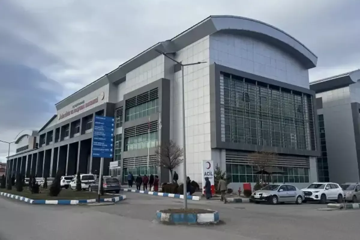 Arkadaşları özellikle uyarmış! Doğum günü pastası genç kızın sonu oldu