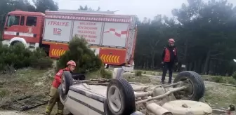 Balıkesir'de şarampole devrilen otomobildeki 4 kişi yaralandı