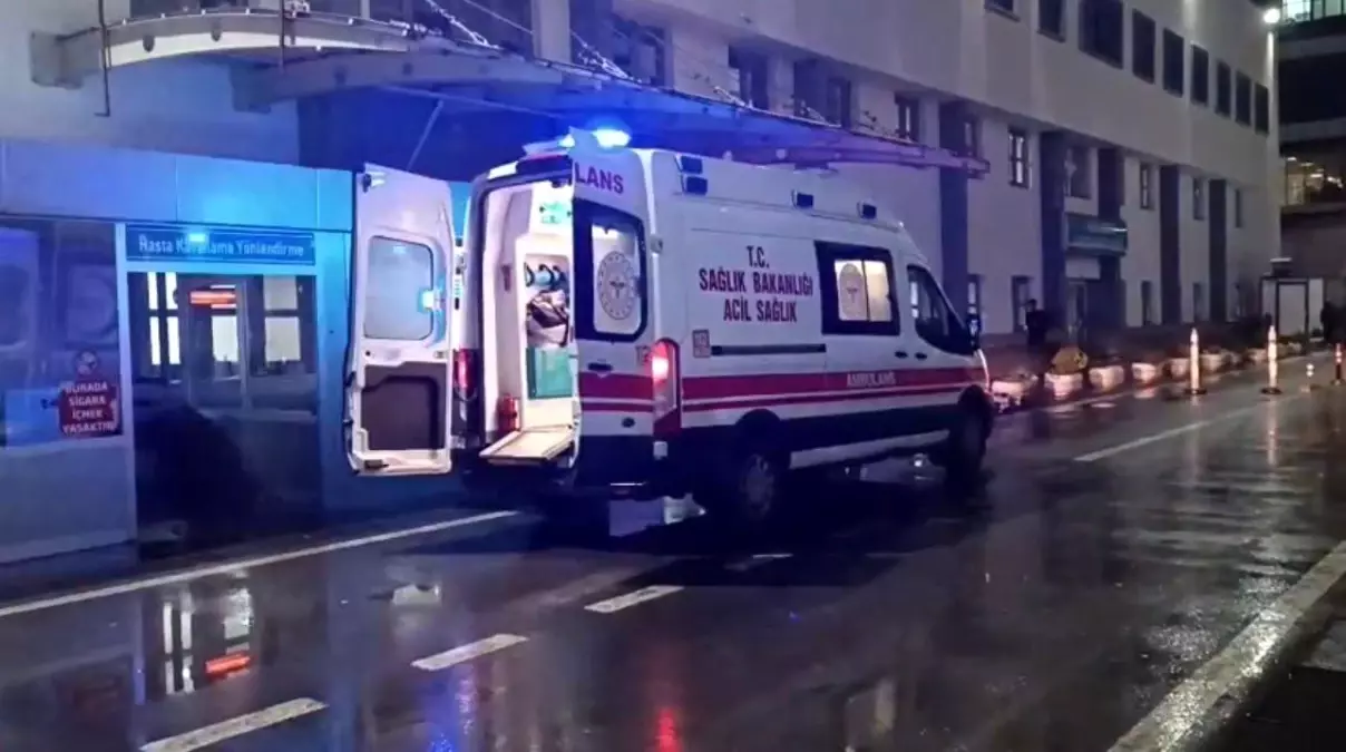 Batman'da otobüs ile çekici çarpıştı: 11 yaralı