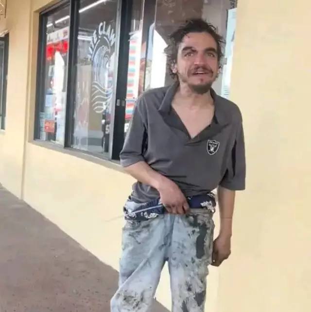 A once-famous child star is living on the street