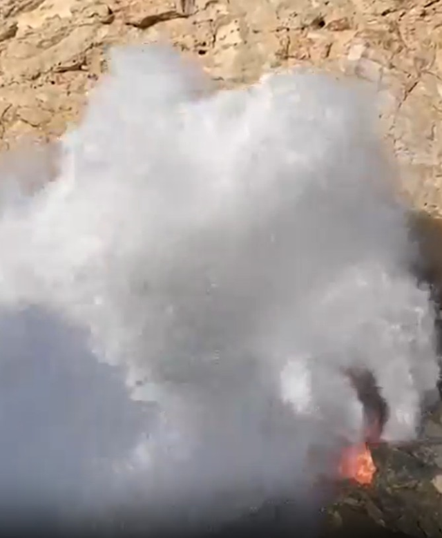 She was risking her life for a photo: The giant wave swept the tourist into the sea