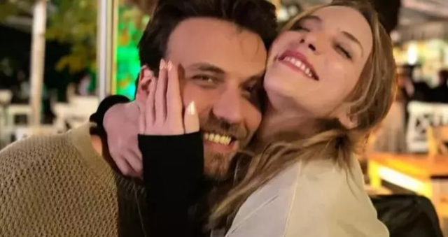 Hayal Köseoğlu evlenme teklifi mi aldı? Hayal Köseoğlu evleniyor mu, ne zaman evleniyor?