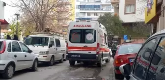 Manisa'da çıkan bıçaklı kavgada 1 kişi yaralandı