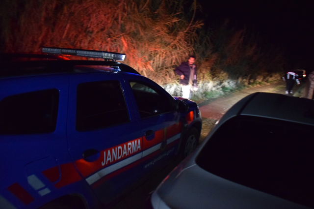 manisa da esini oldurup tarlaya atti iran a 19378360 21 m