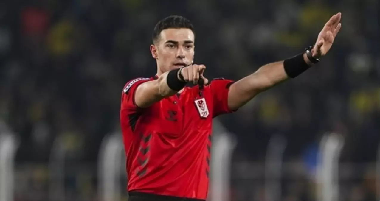 Oğuzhan Çakır Fenerbahçe karnesi! Oğuzhan Çakır'ın yönettiği Fenerbahçe maçları nasıl sonuçlandı?