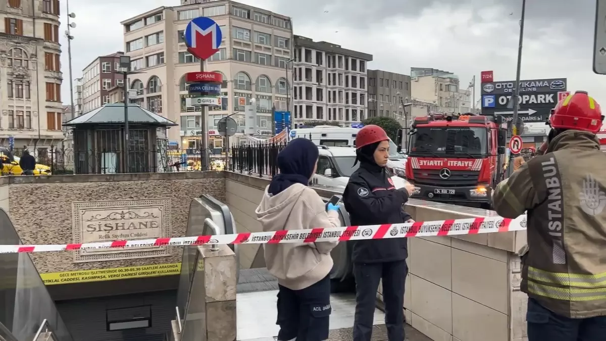Şişhane metro istasyonunda intihar girişimi - 1