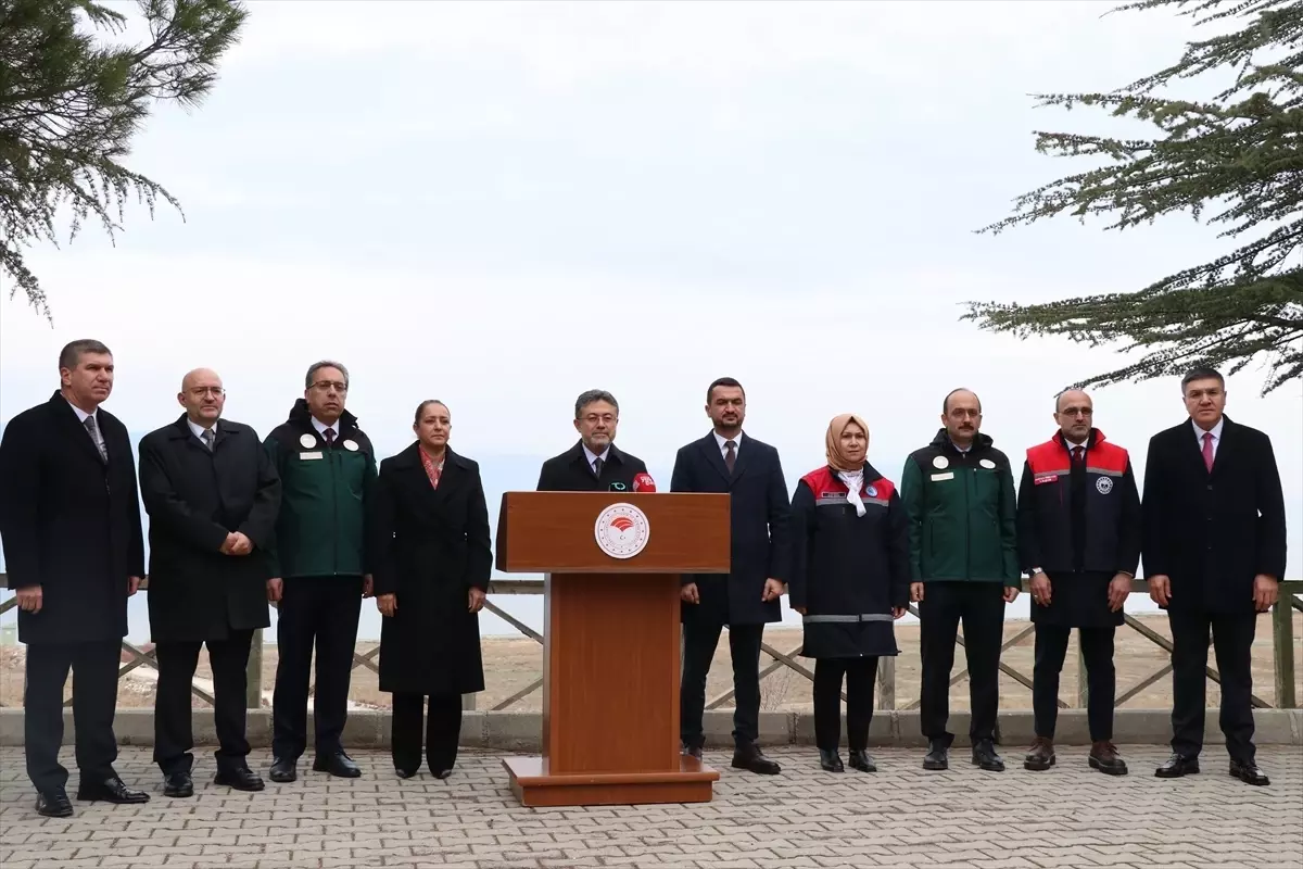 Tarım ve Orman Bakanı Yumaklı, Burdur Gölü Eylem Planını açıkladı Açıklaması