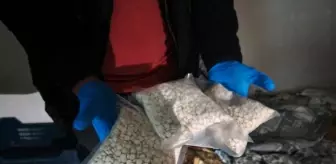Adana'da 156 bin 418 uyuşturucu hap ele geçirildi, 5 zanlı tutuklandı