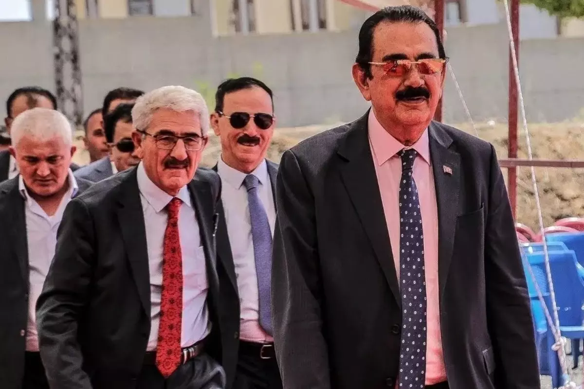 Aşiret lideri, Ankara'nın göbeğinde oğlunu vurdu