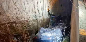 Beypazarı'nda otomobilin bahçeye devrilmesi sonucu 2 kişi yaralandı