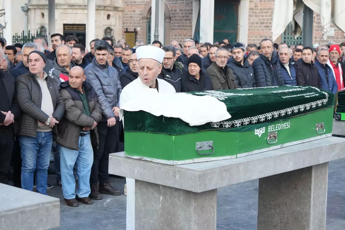 Hastanede cenazeler karıştı: Babamı bulamıyoruz