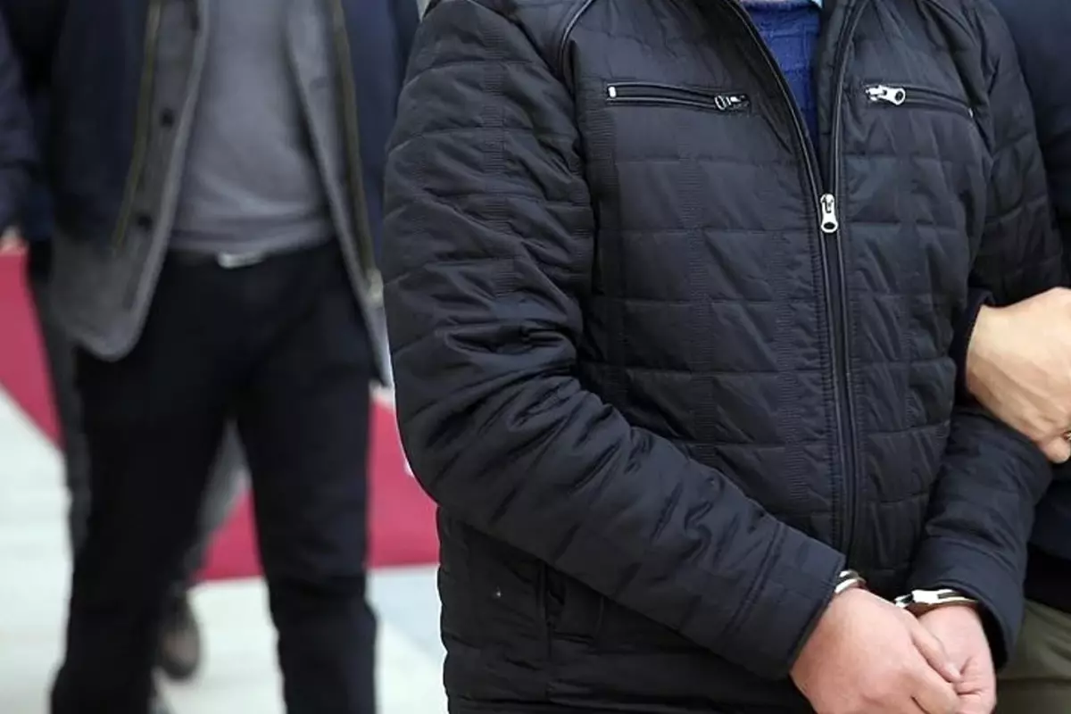 İstanbul'da mali müşavirlere yönelik operasyonda 21 kişi tutuklandı