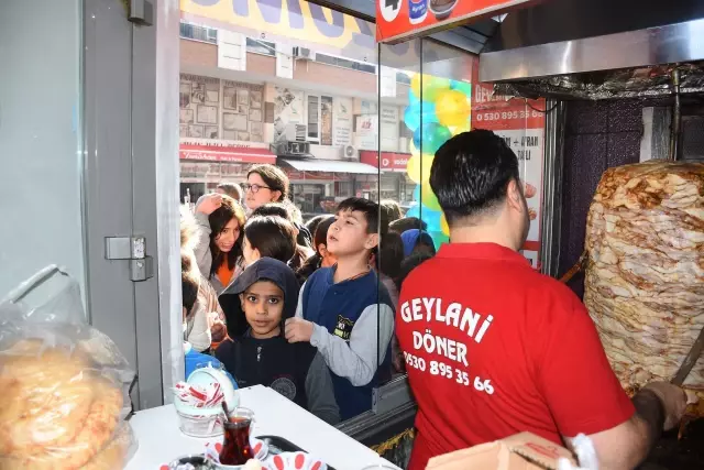 The döner seller from İzmir kept his promise to Sadettin Saran
