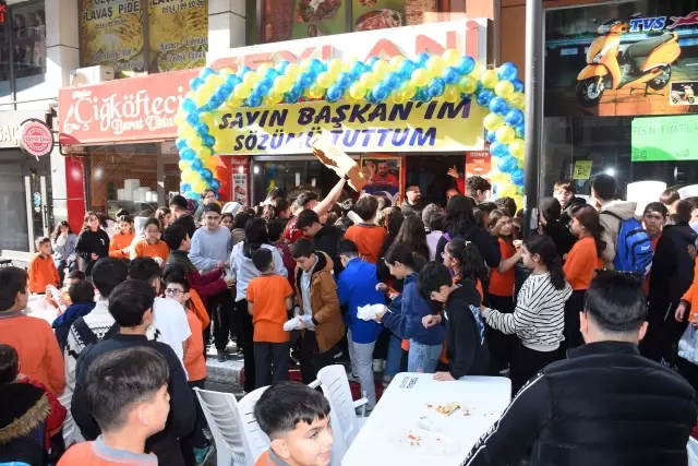 The döner seller from İzmir kept his promise to Sadettin Saran